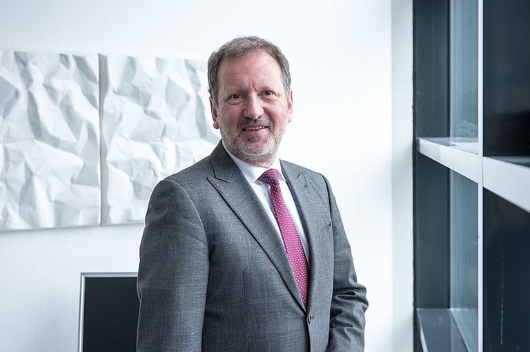 Dr. Lutz Berling OHB